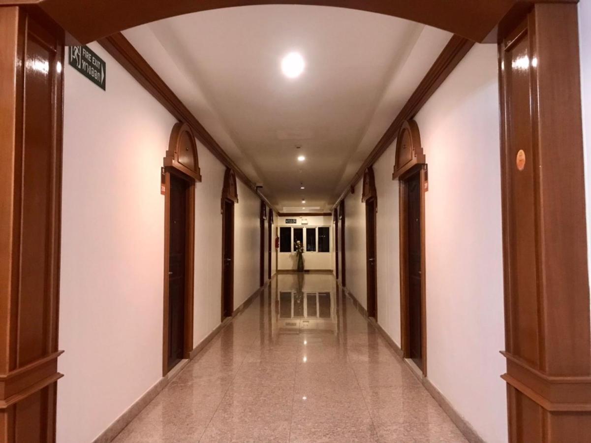 Ketsara Hotel Maha Sarakham Luaran gambar