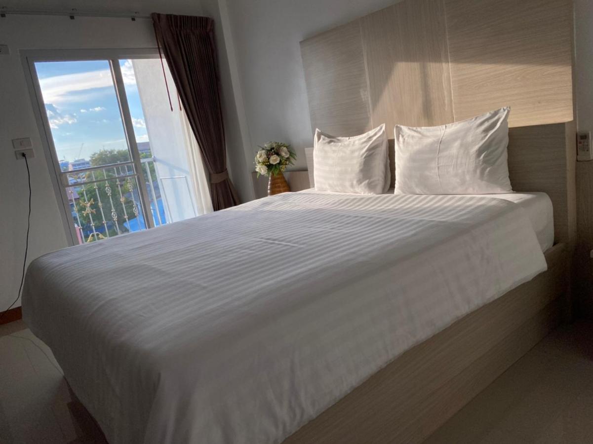 Ketsara Hotel Maha Sarakham Luaran gambar