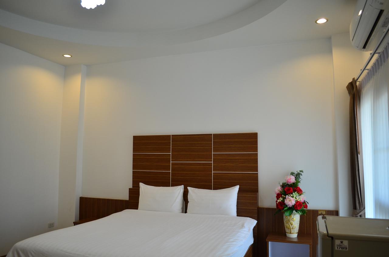 Ketsara Hotel Maha Sarakham Luaran gambar